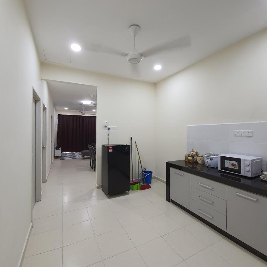 Homestay By Naf Kuantan Exterior photo